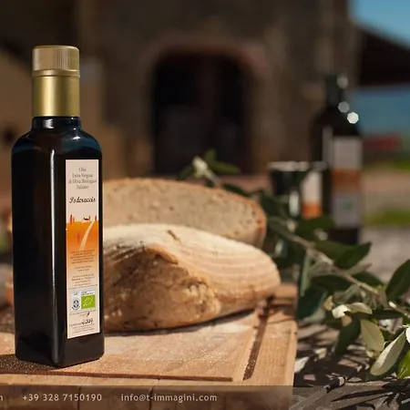 Alojamento de Turismo Rural Bioagriturismo Poderaccio Incisa in Val d'Arno