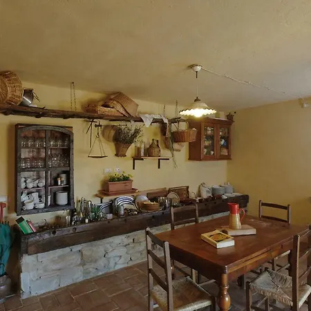 Bioagriturismo Poderaccio Инчиза-ин-Валь-д'Арно